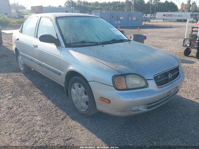 1999 Suzuki Esteem