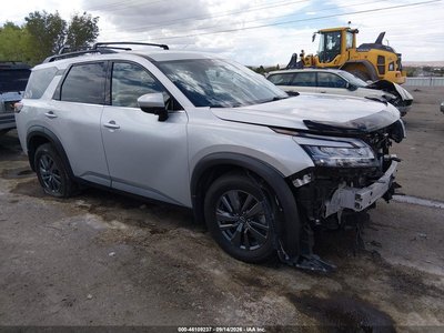 2022 Nissan Pathfinder