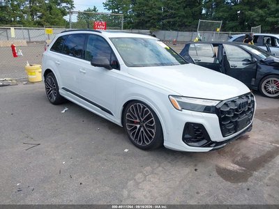 2025 Audi SQ7