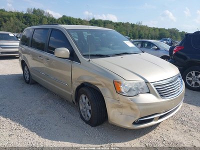2012 Chrysler Town & Country