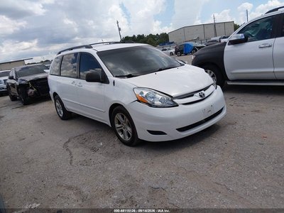 2010 Toyota Sienna