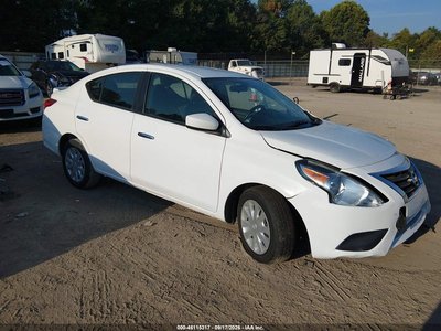 2018 Nissan Versa