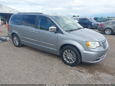 2014 Chrysler Town & Country