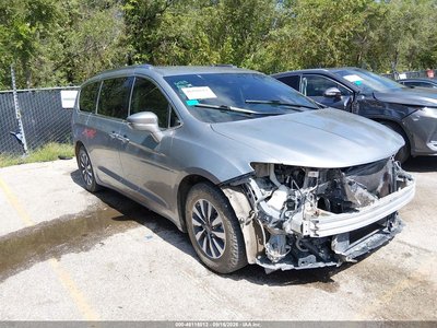 2021 Chrysler Pacifica Hybrid