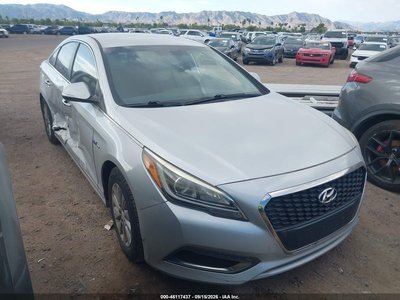 2016 Hyundai Sonata Hybrid