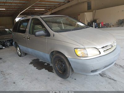 2002 Toyota Sienna