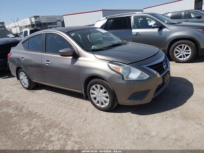 2015 Nissan Versa
