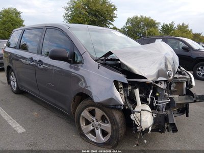 2014 Toyota Sienna