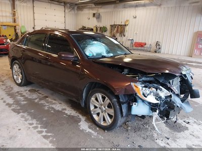 2013 Chrysler 200