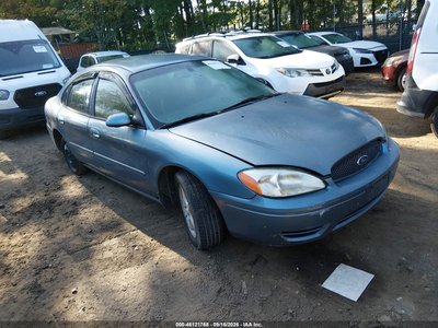 2005 Ford Taurus