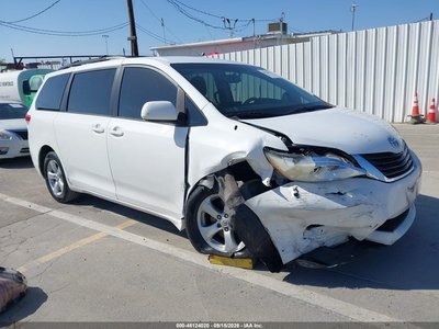 2012 Toyota Sienna
