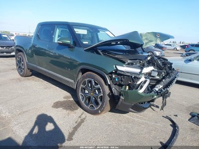 2026 Rivian R1T