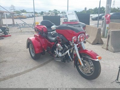 2012 Harley-Davidson FLHTCUTG
