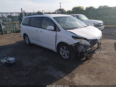 2012 Toyota Sienna
