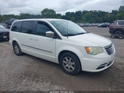 2012 Chrysler Town & Country