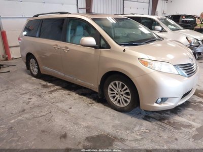 2011 Toyota Sienna