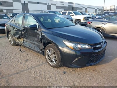 2015 Toyota Camry Hybrid