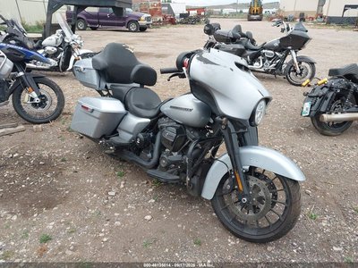 2019 Harley-Davidson FLHXS
