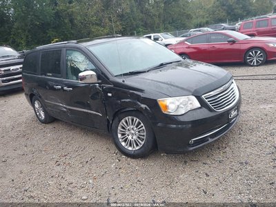 2014 Chrysler Town & Country