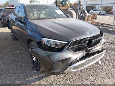 2025 Mercedes-Benz GLC-Class