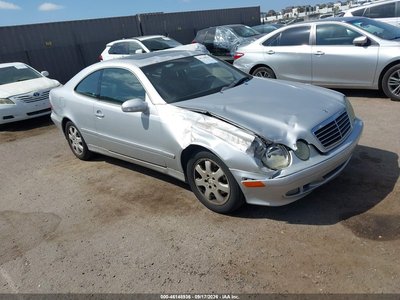 2001 Mercedes-Benz CLK-Class