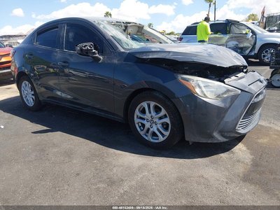2017 Toyota Yaris