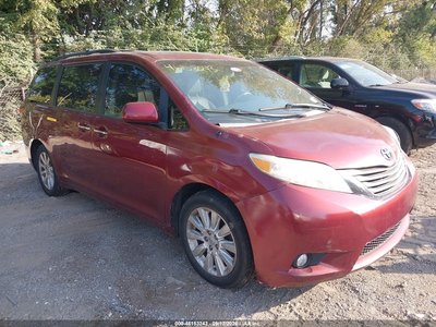 2013 Toyota Sienna