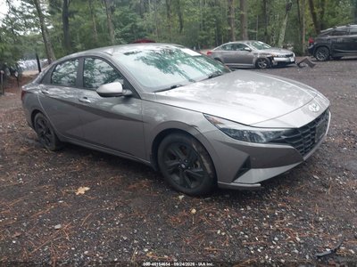 2022 Hyundai Elantra