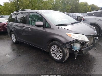 2014 Toyota Sienna