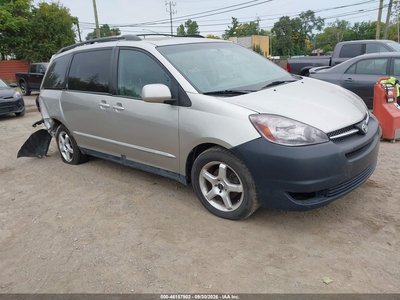 2005 Toyota Sienna