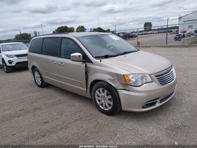 2013 Chrysler Town & Country