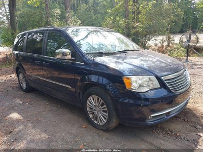 2015 Chrysler Town & Country