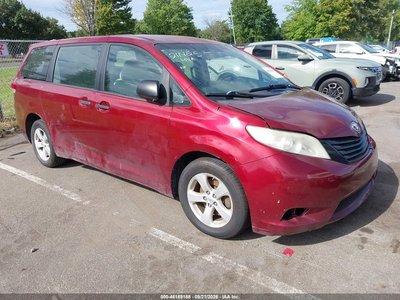2012 Toyota Sienna