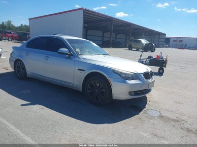 2010 BMW 528i