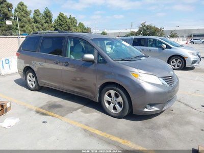 2015 Toyota Sienna