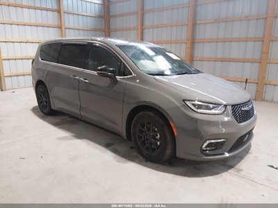 2025 Chrysler Pacifica