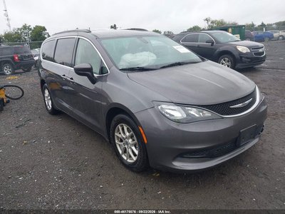 2021 Chrysler Voyager