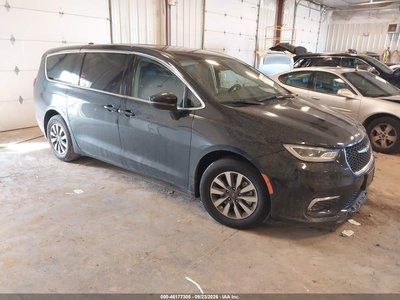 2023 Chrysler Pacifica Hybrid