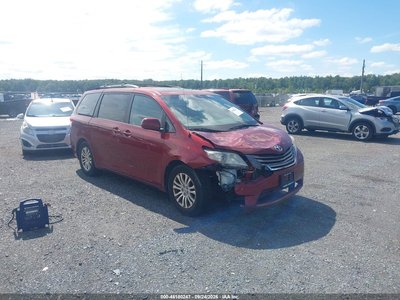 2013 Toyota Sienna