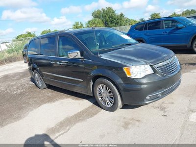 2011 Chrysler Town & Country