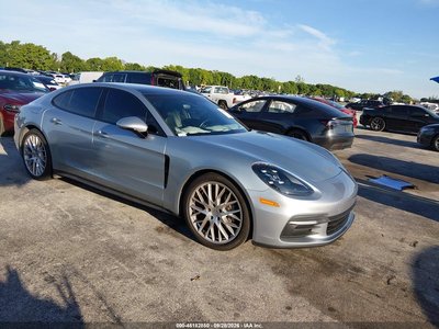 2020 Porsche Panamera