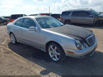 2000 Mercedes-Benz CLK-Class