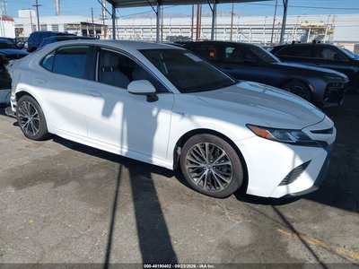 2020 Toyota Camry Hybrid