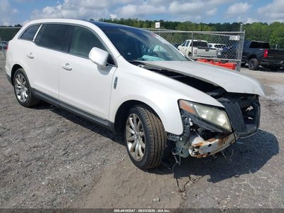 2011 Lincoln MKT