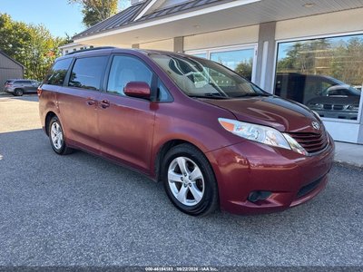 2016 Toyota Sienna