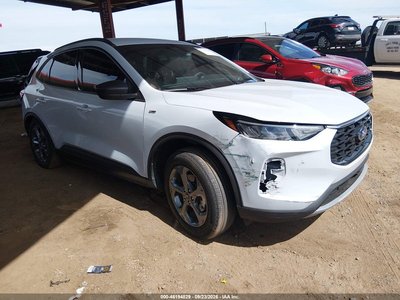2025 Ford Escape Hybrid