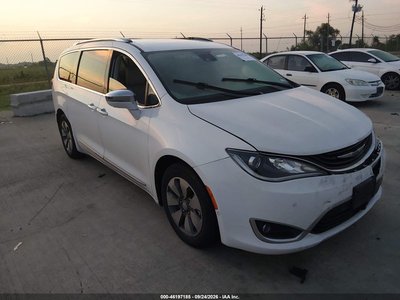 2018 Chrysler Pacifica Hybrid