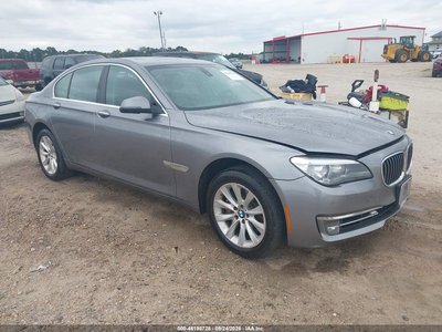 2013 BMW 740i