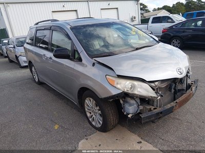2014 Toyota Sienna