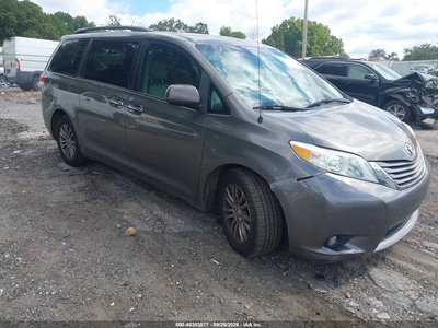 2014 Toyota Sienna